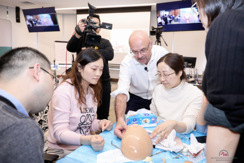Jiahui Hosts Surgical Oncology Training Course